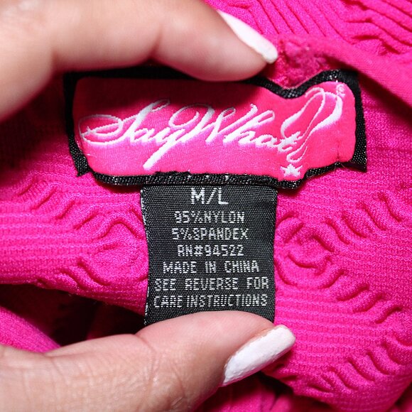 'Say What' pink stretch bodycon textured scoop neck pull over cut out back dress - Picture 4 of 4